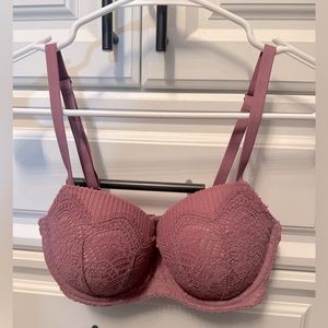 Like New! Pink Victoria’s Secret Dream Angels Demi Bra 32DD